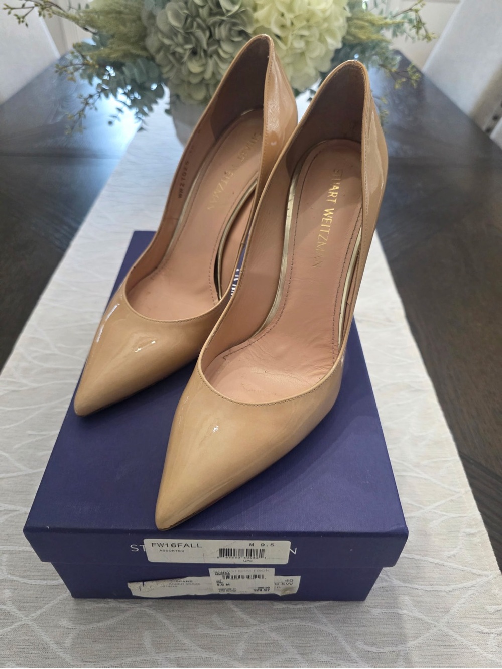 Stuart Weitzman Tan Pumps